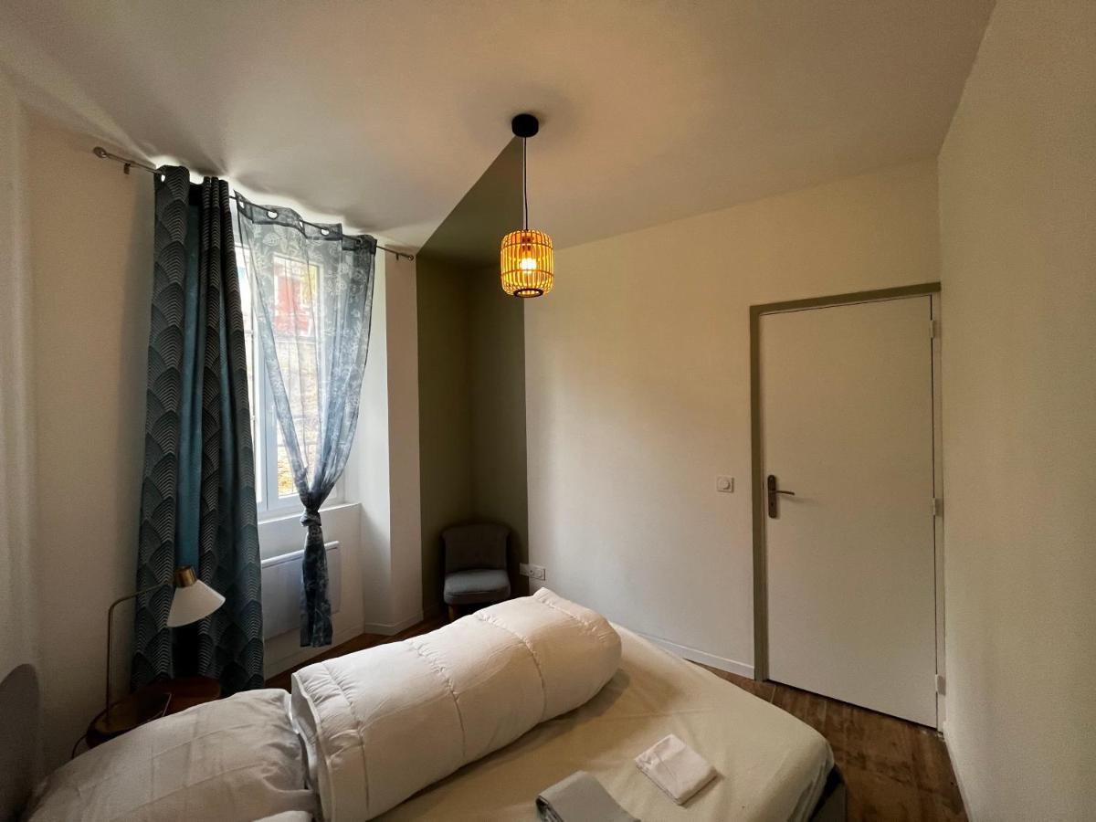 Charmant 2 Pieces Avec Terrasse Proche Centre Ville - Parking Gratuit A Proximite Lourdes Exterior foto